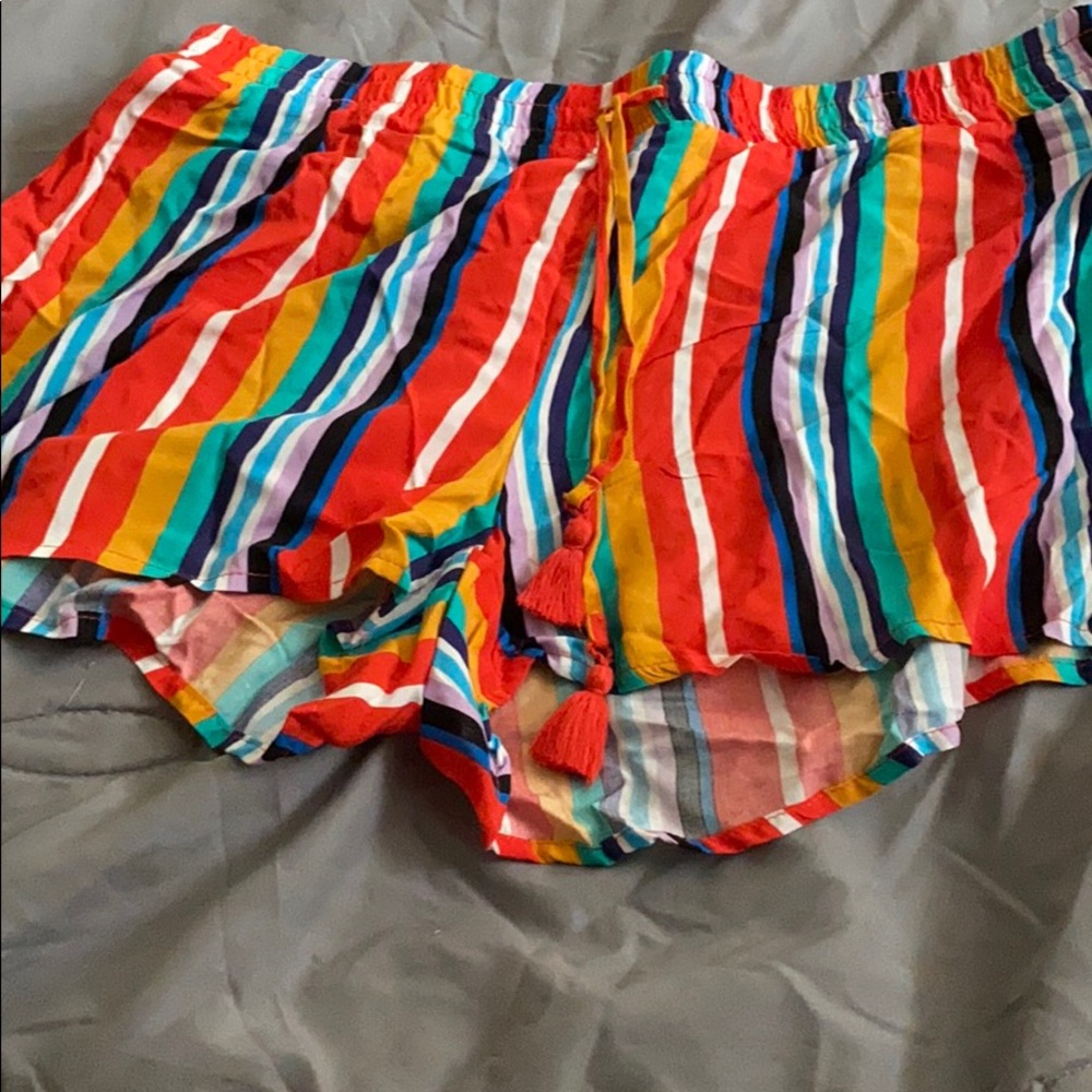 Two piece set - Picture 2 of 2